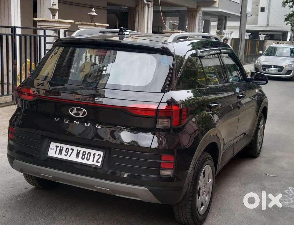 Hyundai Venue S, 2022, Petrol