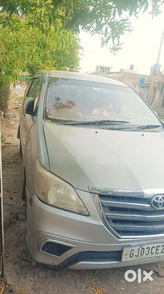 Toyota Innova 2009 Diesel 200000 Km Driven