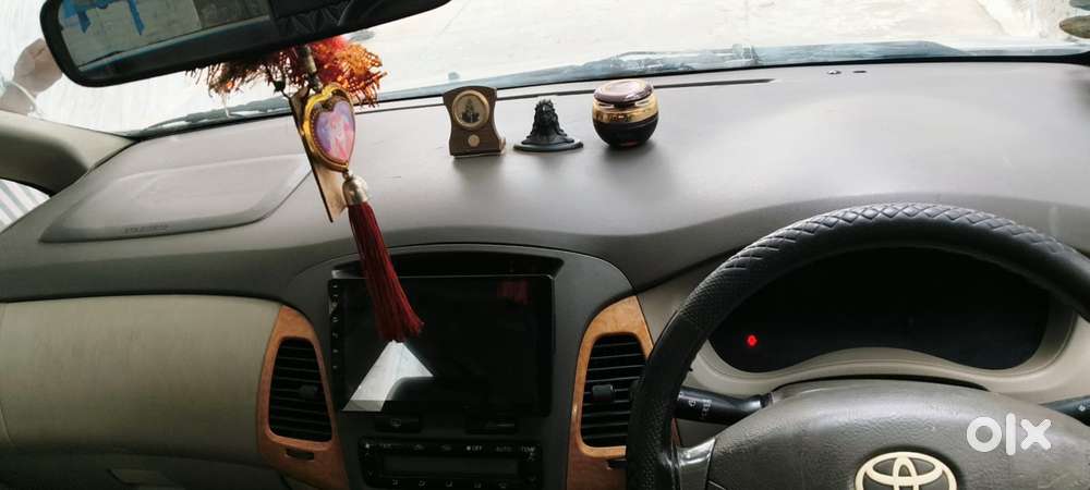 Toyota Innova 2009-2011 2.0 Vx 8 Str, 2011, Diesel