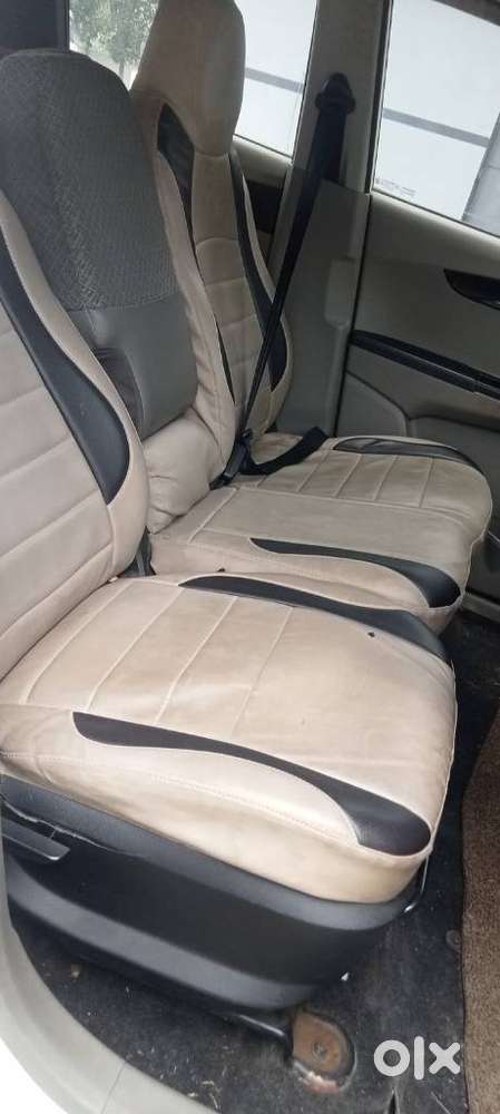 Mahindra Kuv 100, 2016, Petrol