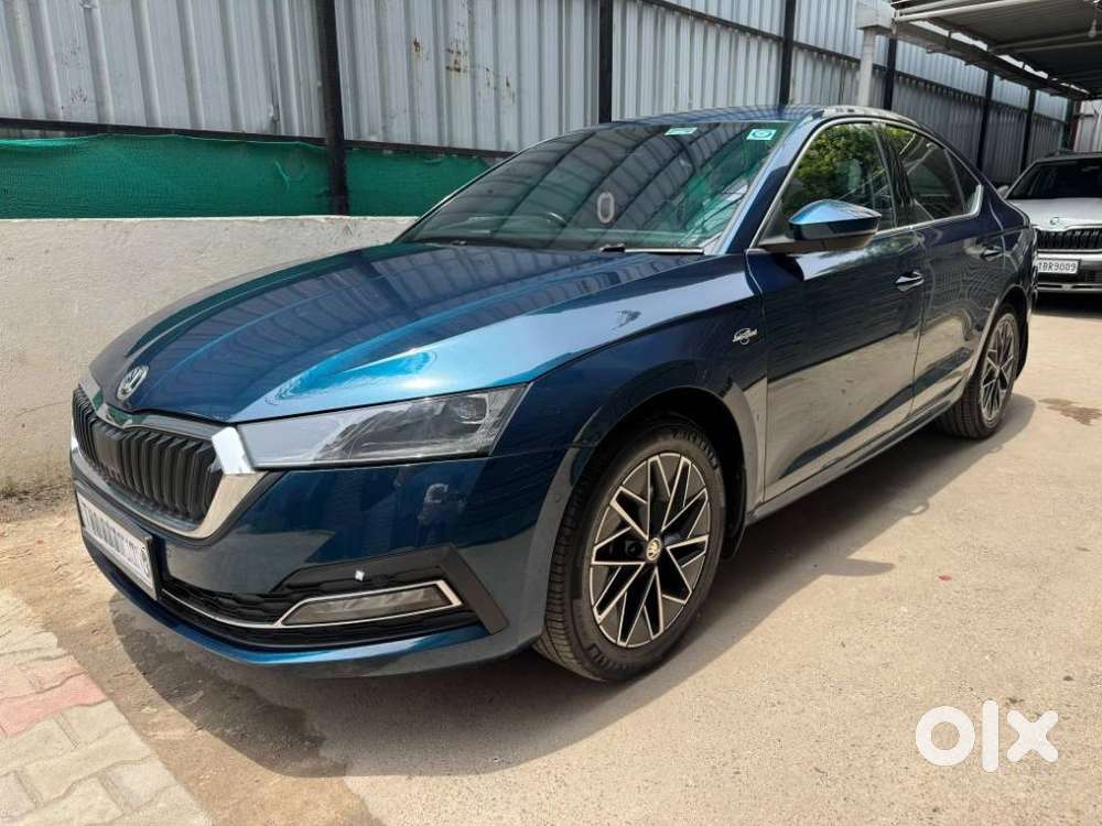 Skoda Octavia 2.0 L K Tsi At, 2022, Petrol