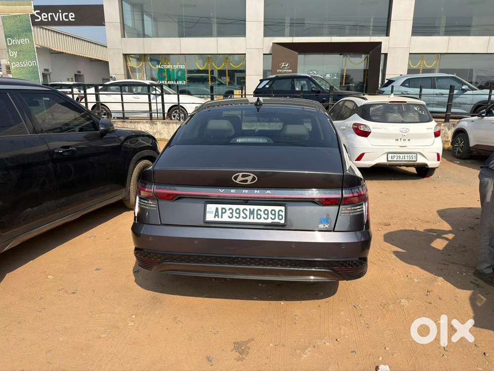 Hyundai Verna Top End Auto In Warrenty
