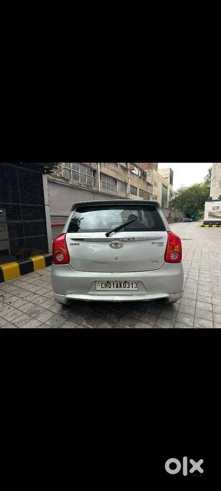 Toyota Etios Liva Vxd 2011