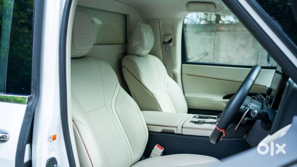 Lexus Lm 350h 4 Str Ultra Luxury, 2026, Petrol