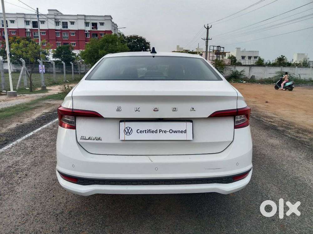 Skoda Slavia 1.0 Ambition Tsi, 2023, Petrol