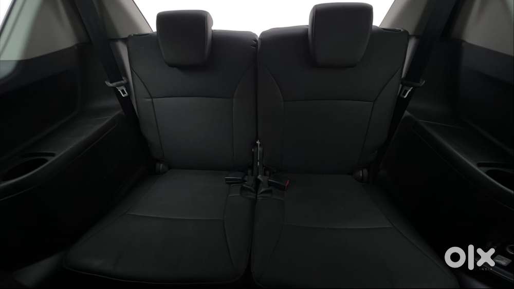 Maruti Suzuki Xl6 1.5 Alpha At, 2022, Petrol