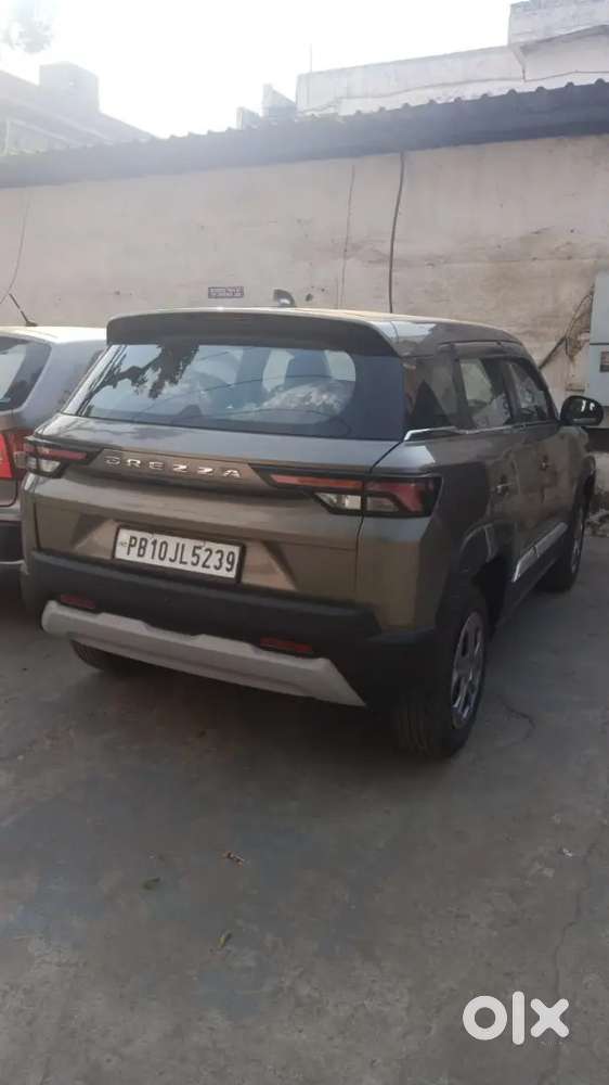 Maruti Suzuki Brezza Vdi 2024