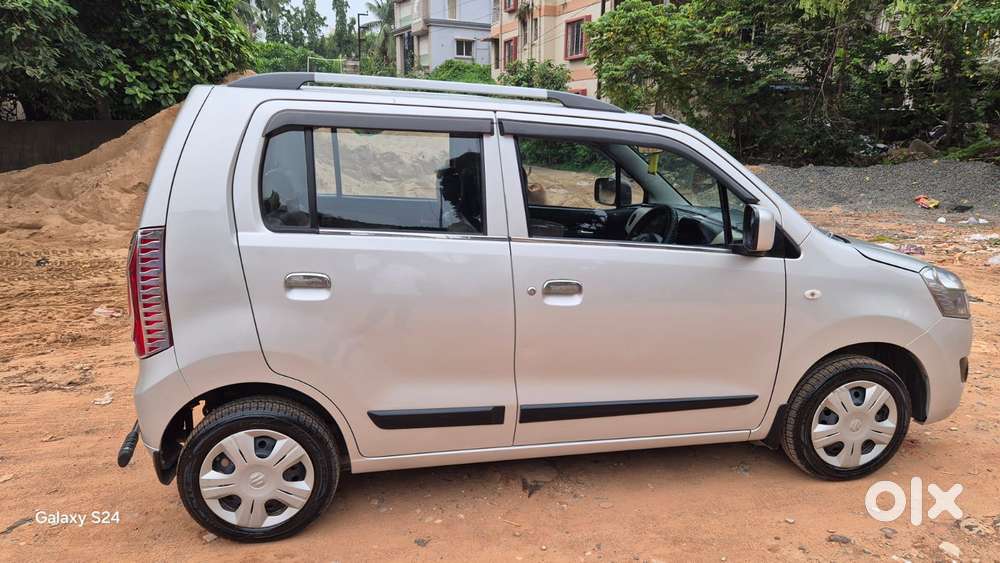 Maruti Suzuki Wagon R Vxi, 2018, Petrol