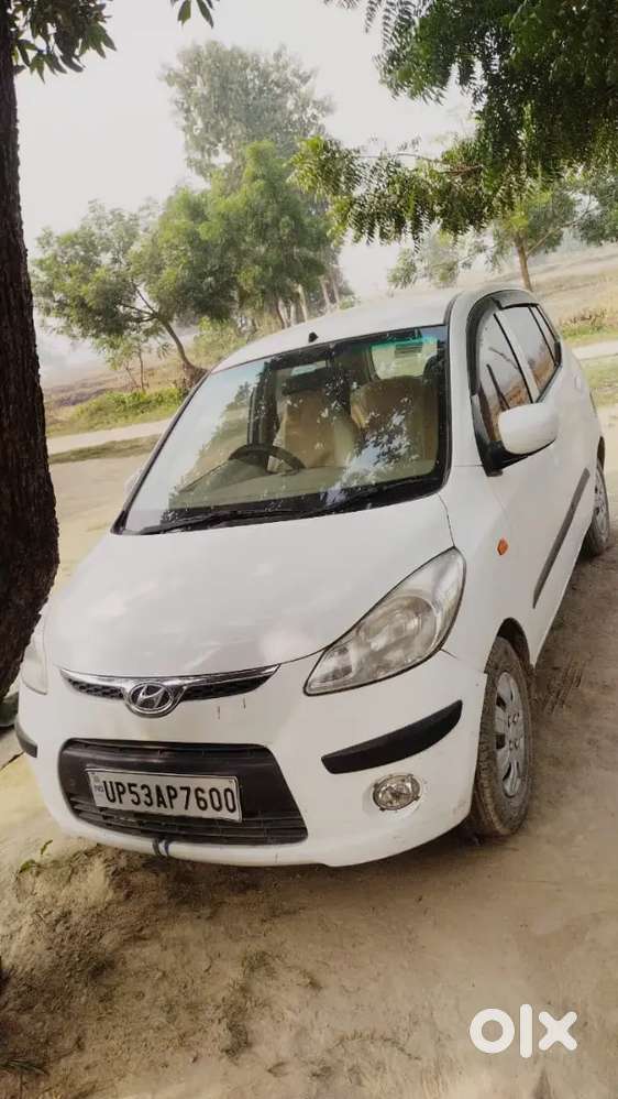 White Colour Car Good Condition