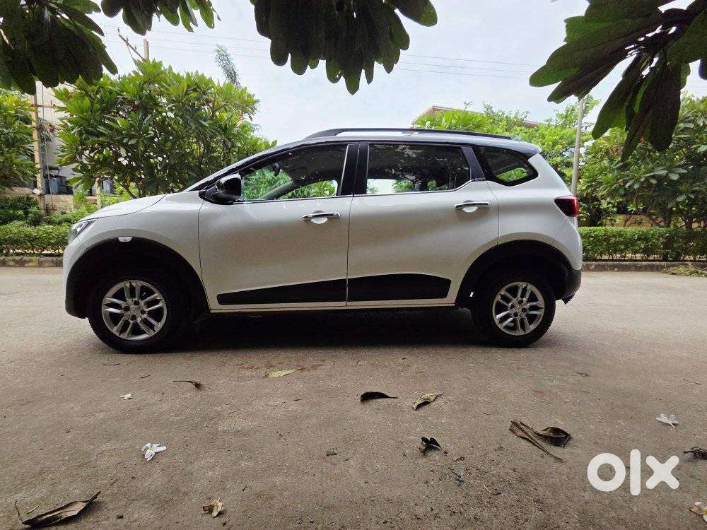 Renault Triber, 2020, Petrol