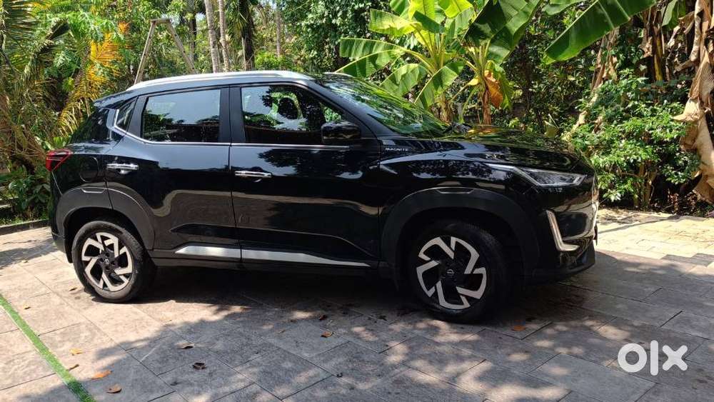 Nissan Magnite 1.0 Xv Premium Turbo (o), 2021, Petrol