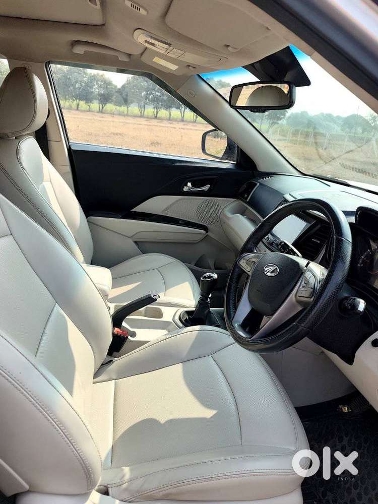 Mahindra Xuv300 W8, 2022, Petrol