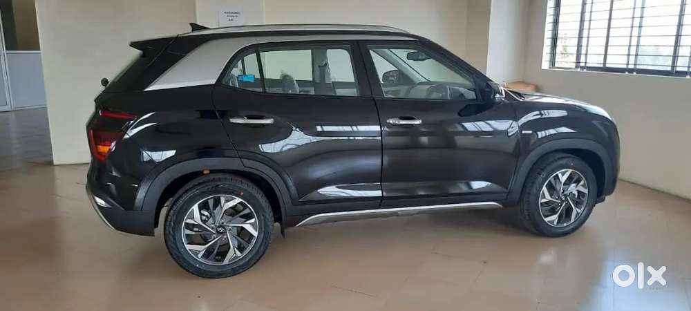 Pristine 2022 Hyundai Creta Sx(o) Ivt Automatic (petrol) - Low Km