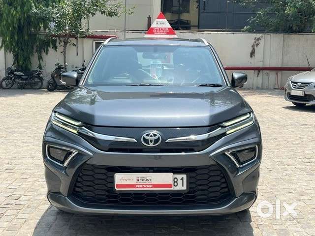 Toyota Urban Cruiser Hyryder 1.5 V Hybrid, 2024