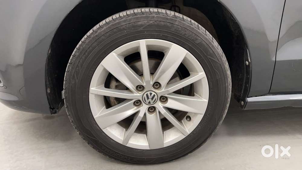 Volkswagen Polo 2009-2013 Petrol Highline 1.2l, 2015, Petrol