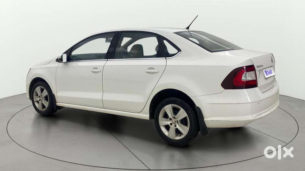 Skoda Rapid 1.0 Ambition Tsi At, 2021, Petrol