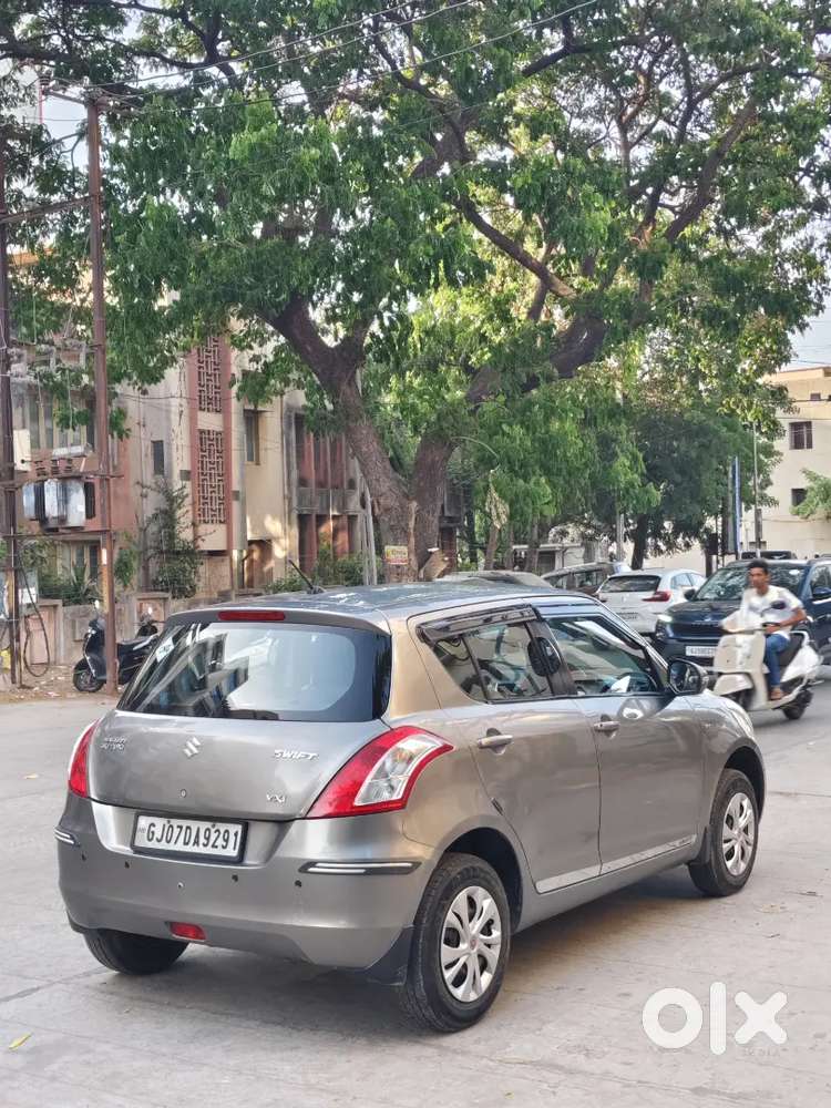 Maruti Suzuki Swift 2016 Cng & Hybrids 89000 Km Driven