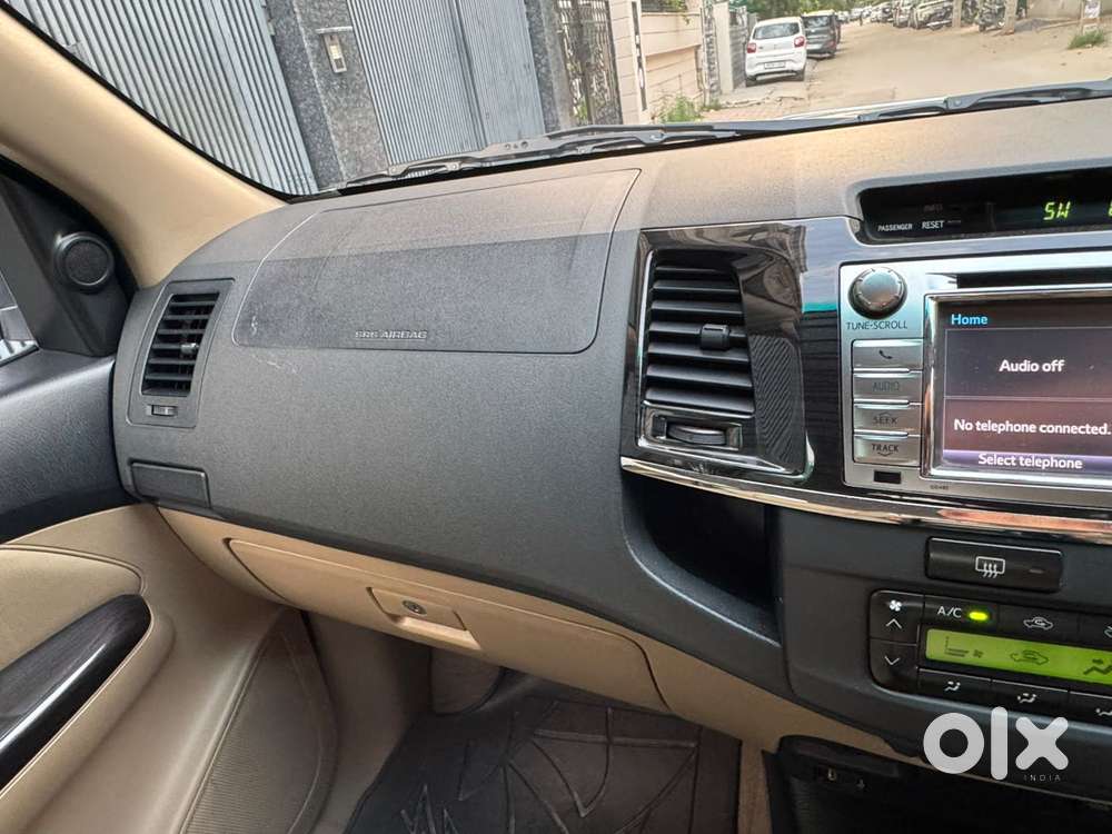 Toyota Fortuner 3.0 4x2 Automatic, 2015, Diesel