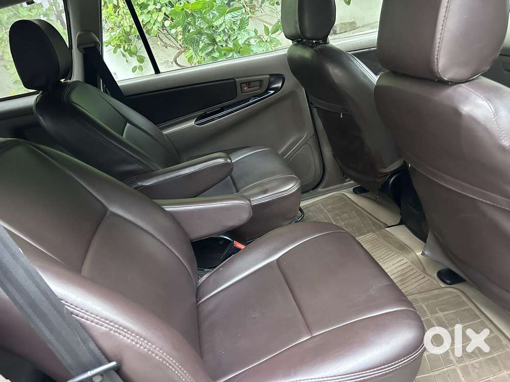 Toyota Innova 2.5 Gx 7 Seater Bs Iv, 2016, Diesel