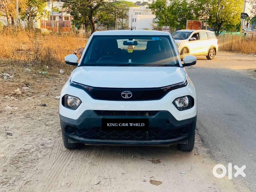 Tata Punch 1.2 Revotron Adventure Camo, 2022, Petrol