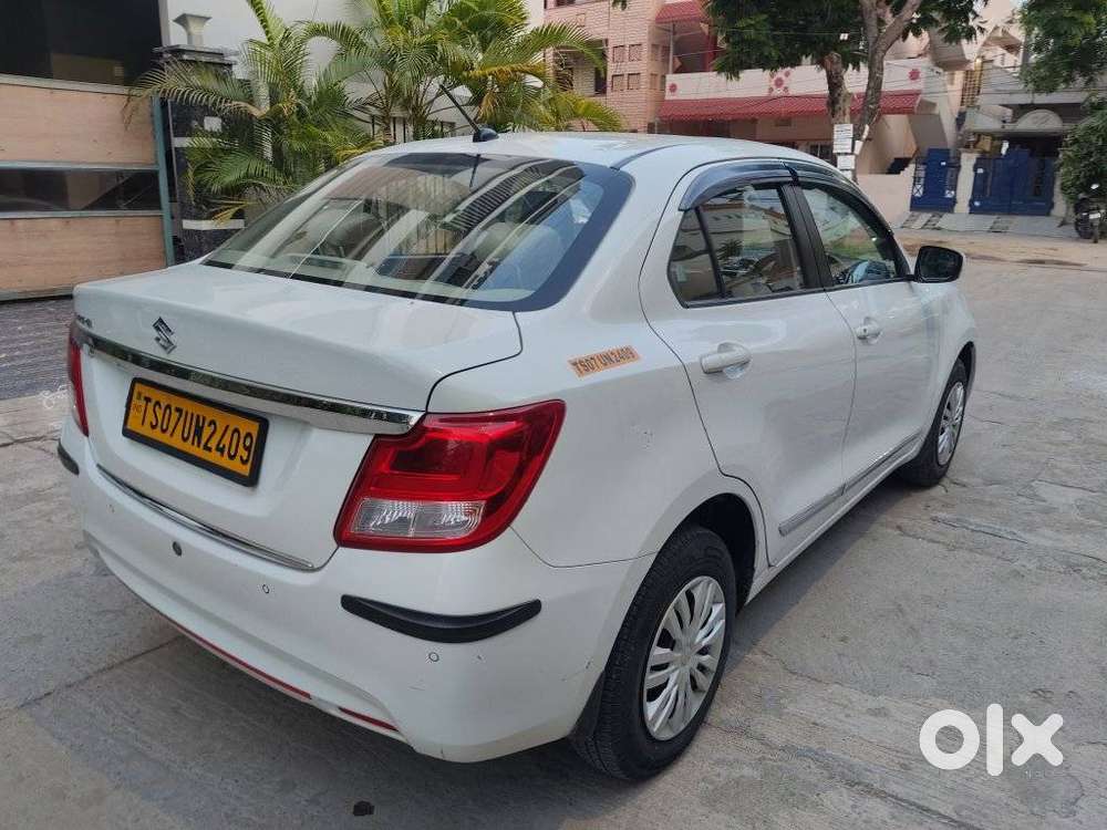 Maruti Suzuki Swift Dzire Vxi Optional, 2023, Petrol