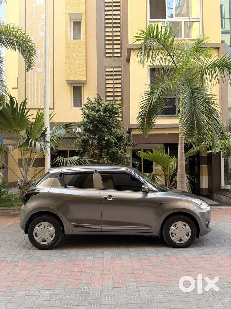 Maruti Suzuki Swift 1.2 Vxi (o), 2020, Petrol