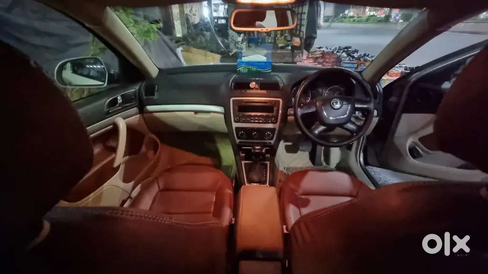 Skoda Laura 2010 Diesel 150000 Km Driven