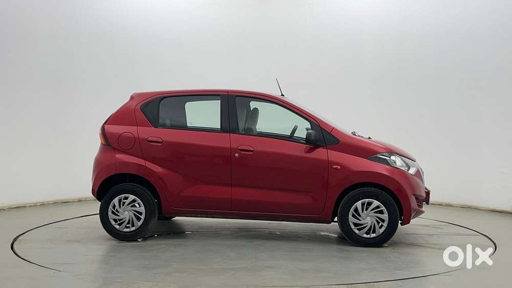 Datsun Redigo T Option, 2017, Petrol