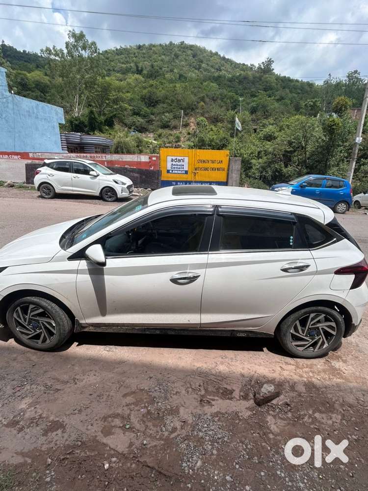 Hyundai I20 Asta 2023 Km Driven