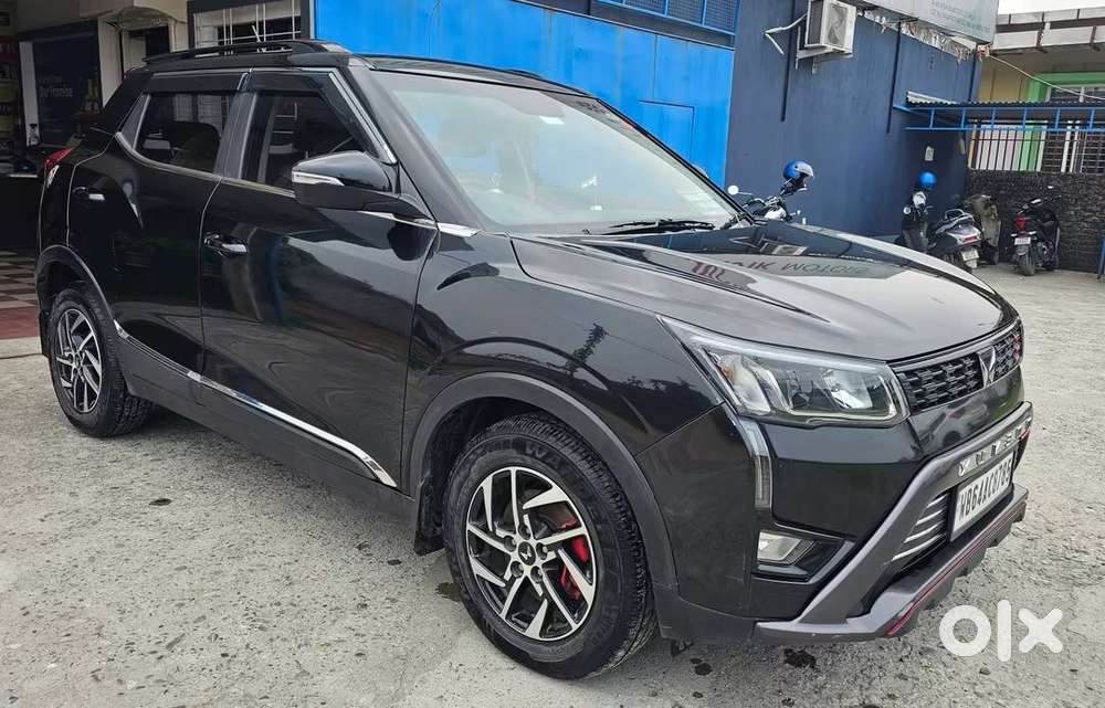 Mahindra Xuv300 Turbosport W8, 2023, Petrol