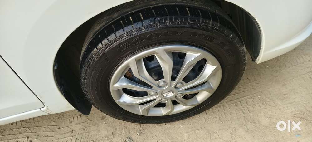 Maruti Suzuki Celerio 1.0 Vxi Amt, 2018, Petrol