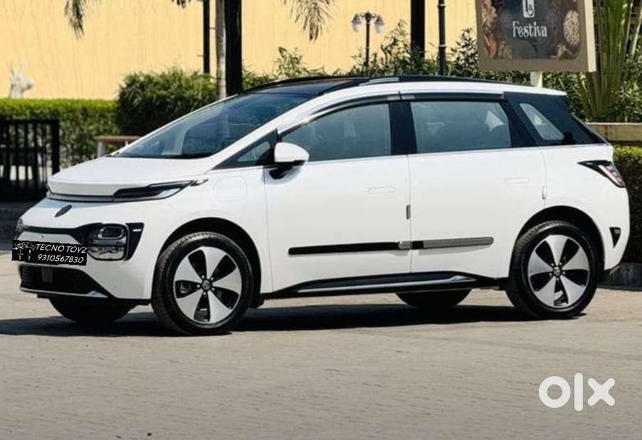 Mg Windsor Ev Essence, 2024, Electric