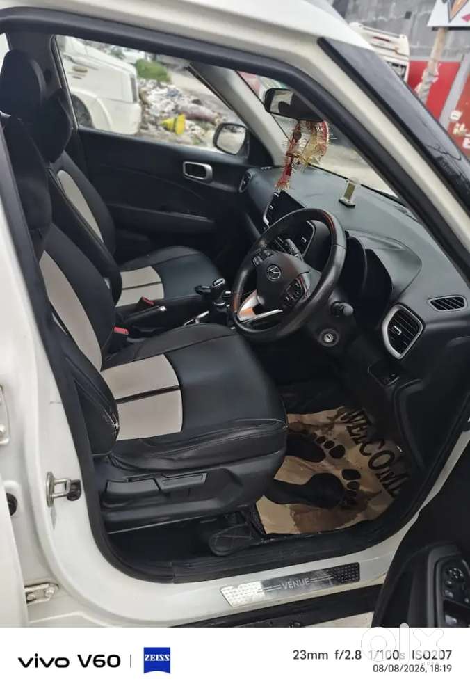 Hyundai Venue 2022 Mt Petrol