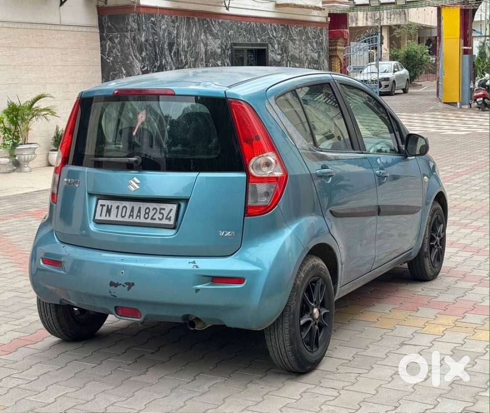 Maruti Suzuki Ritz Vxi, 2010, Petrol