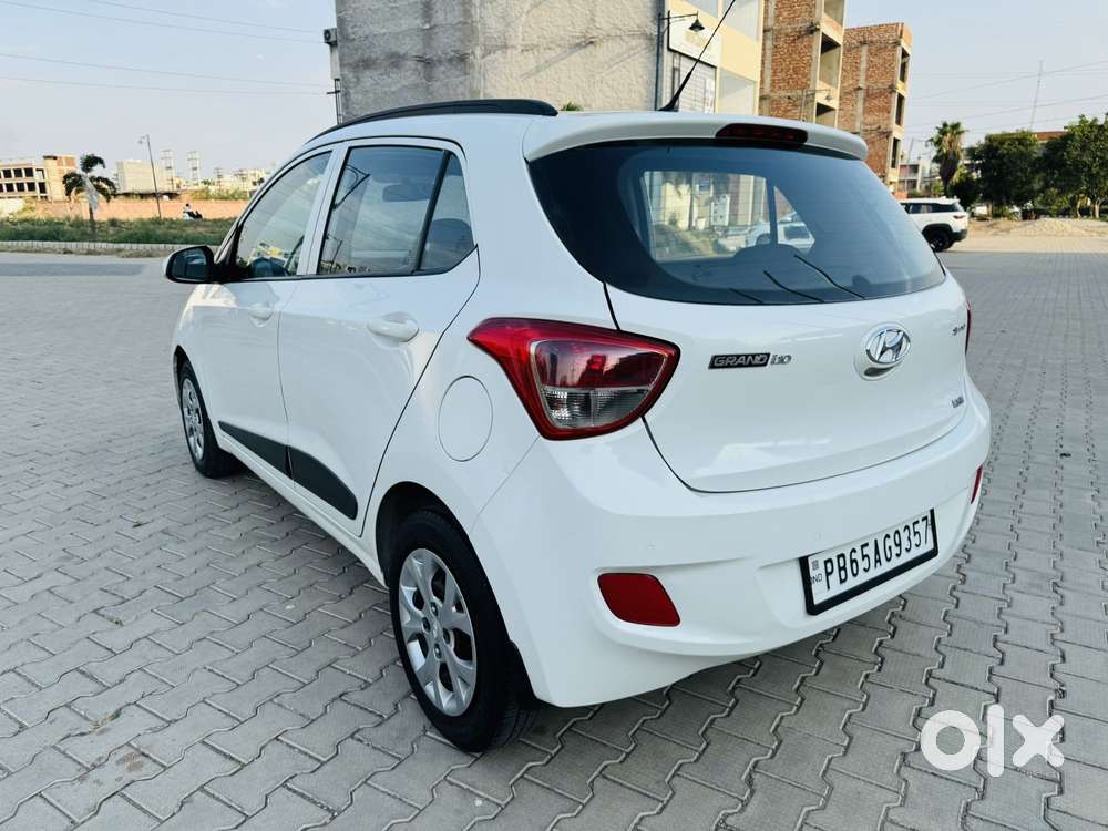 Hyundai Grand I10 Sportz O 1.2, 2016, Petrol