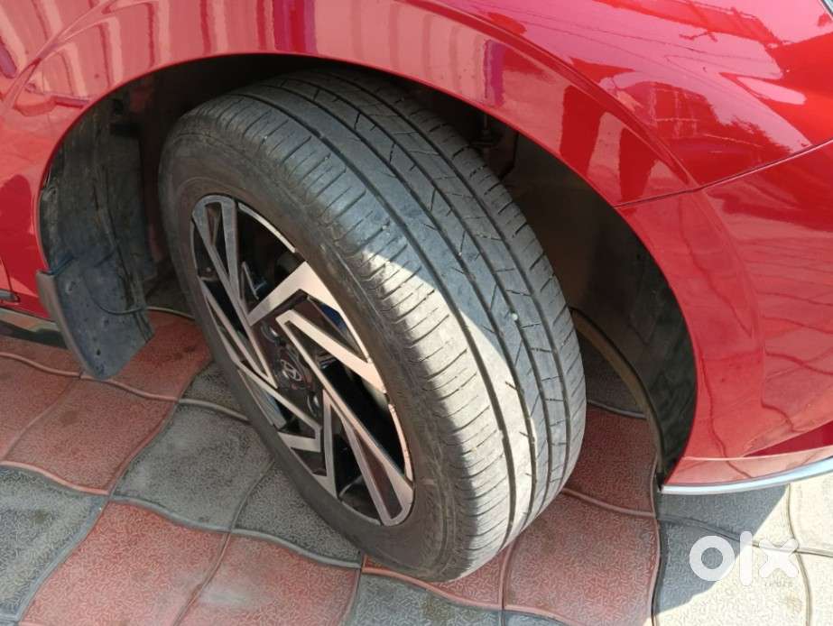 Hyundai I20 Asta (o) 1.2 Ivt, 2024, Petrol