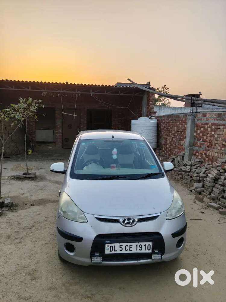 Hundai I 10 November 2009 Modal H Bilkul Ek Number