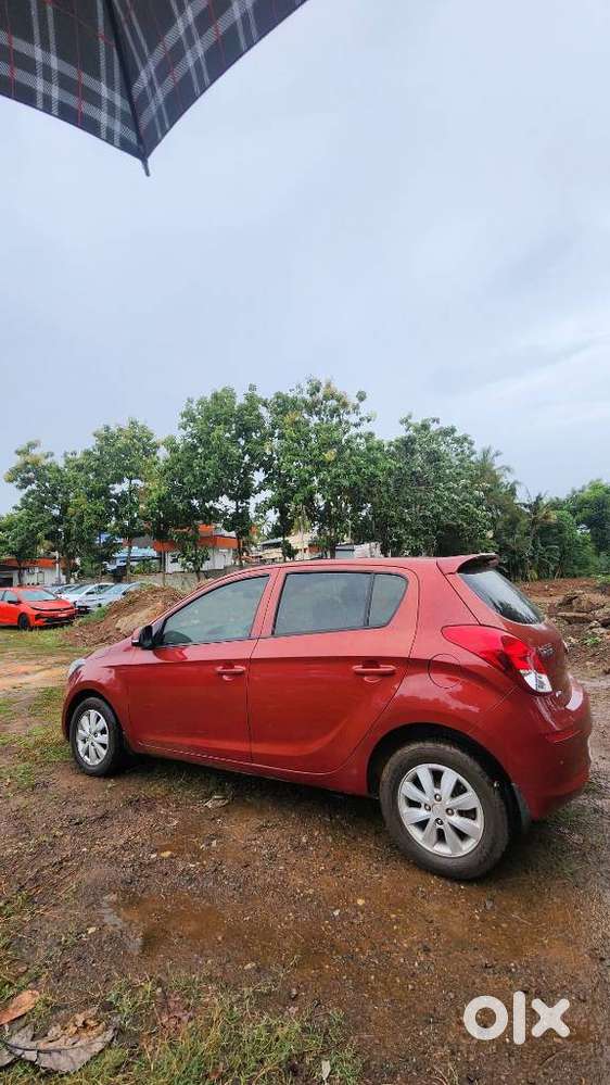 Hyundai I20 Sportz At 1.4, 2013, Petrol