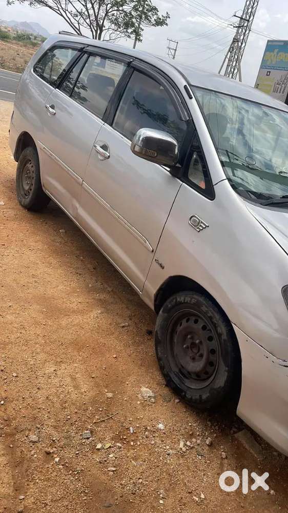 Toyota Innova 2011 Diesel Manual 247000 Km