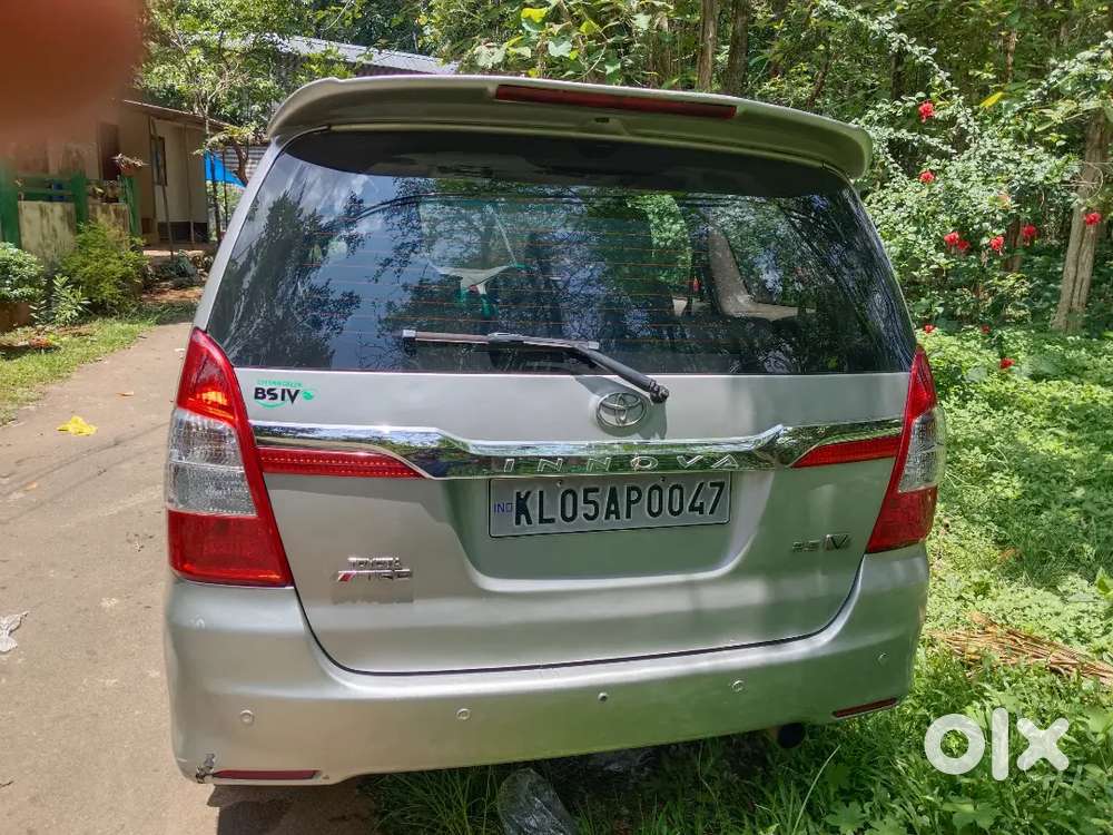 Toyota Innova V 2005