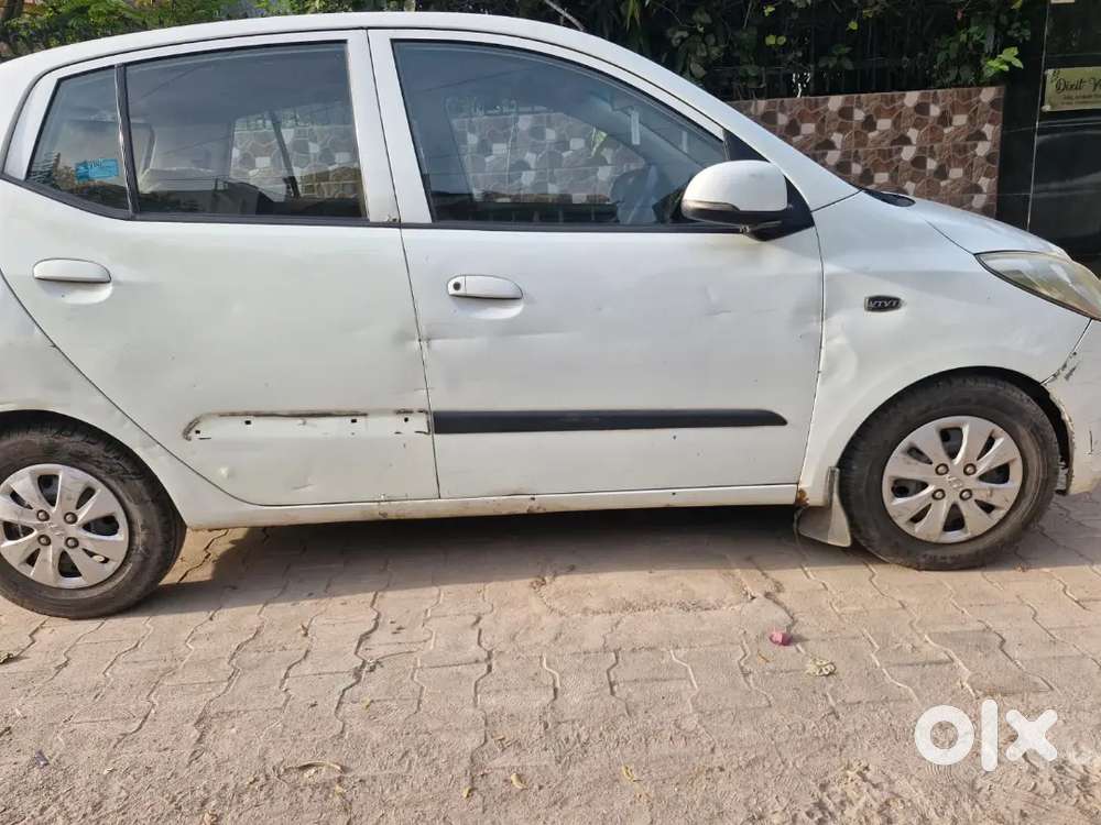 Hyundai I10 2011 Petrol 69000 Km Driven