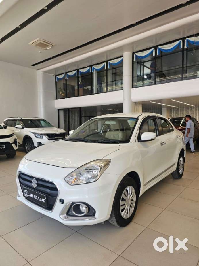 Maruti Suzuki Dzire 1.2 Vxi, 2023, Petrol