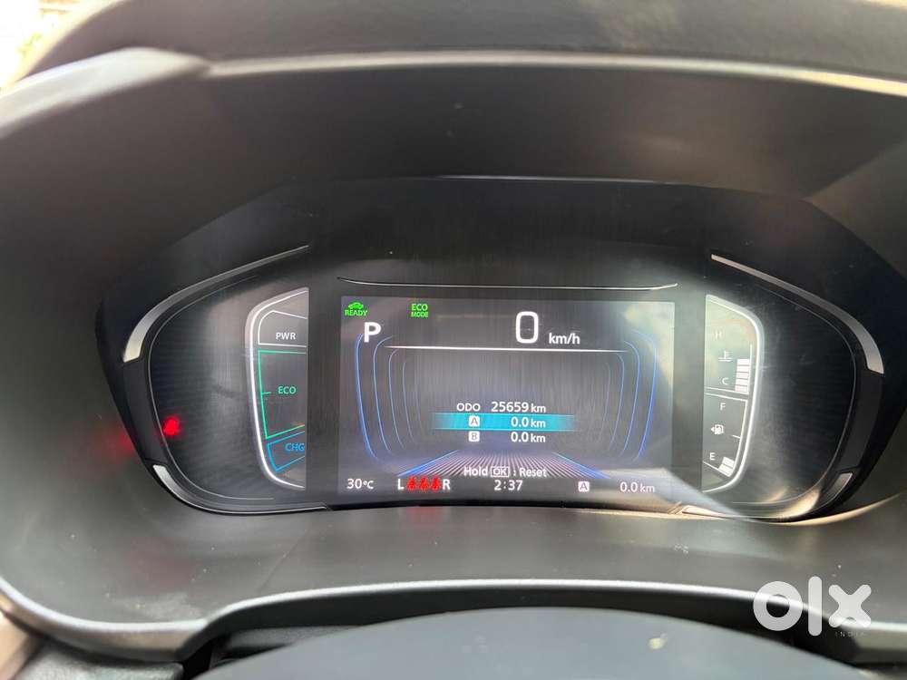 Maruti Suzuki Grand Vitara 1.5 Alpha Smart Hybrid At, 2024, Petrol