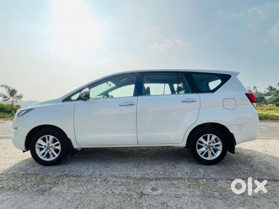 Toyota Innova Crysta 2.4 Vx Mt 8s, 2018, Diesel
