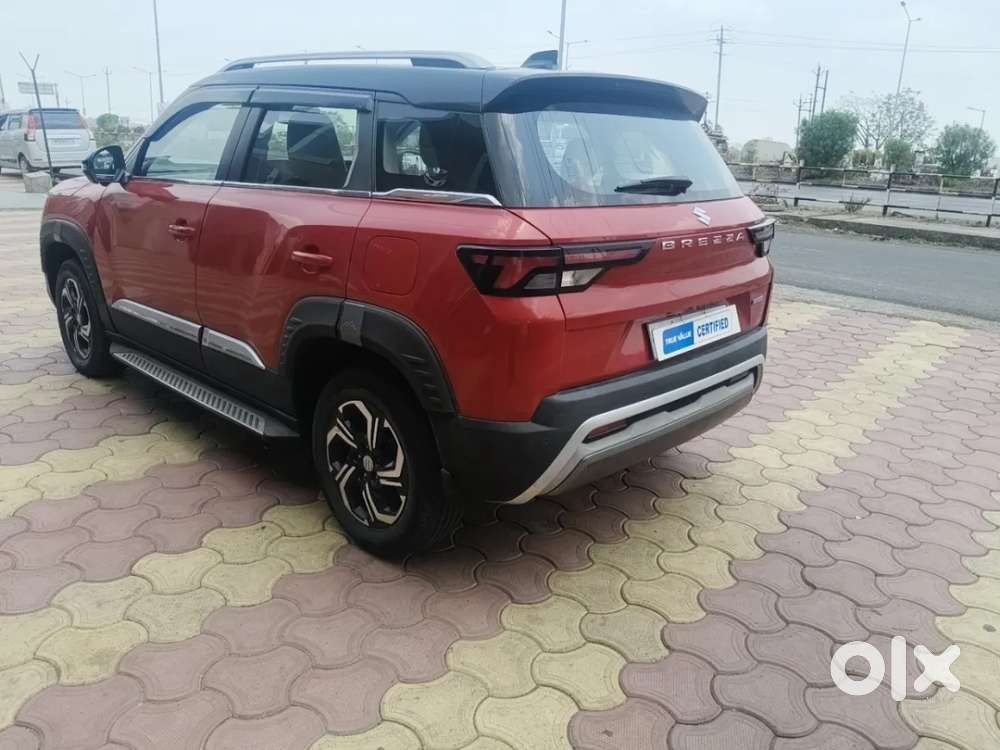 Maruti Suzuki Brezza 1.5 Zxi Plus Smart Hybrid Dual Tone, 2022, Petr..