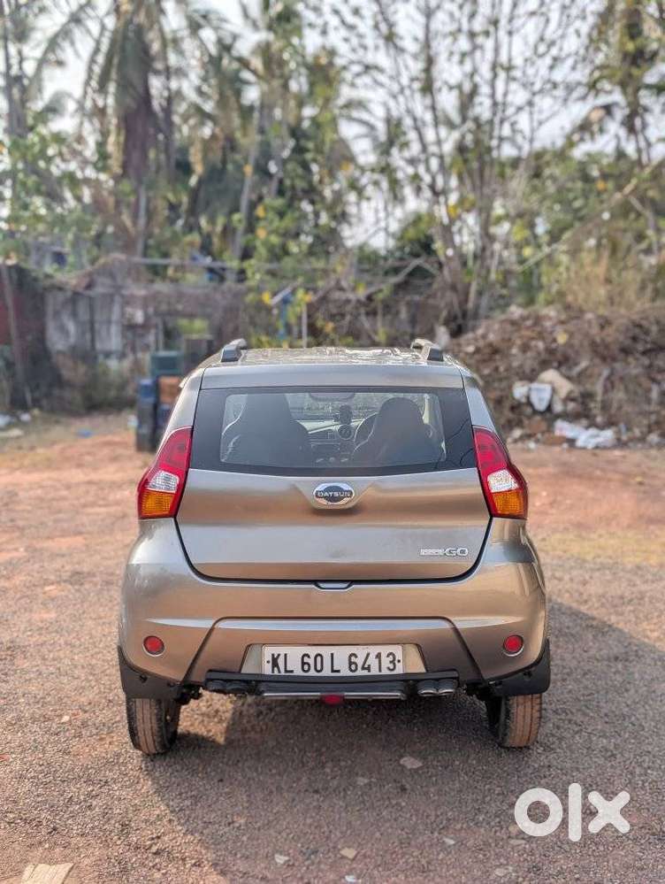 Datsun Redigo T Option, 2016, Petrol