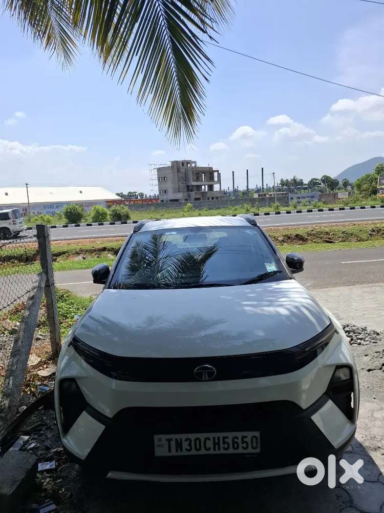 Tata Nexon 2025 Cng & Hybrids 49800 Km Driven