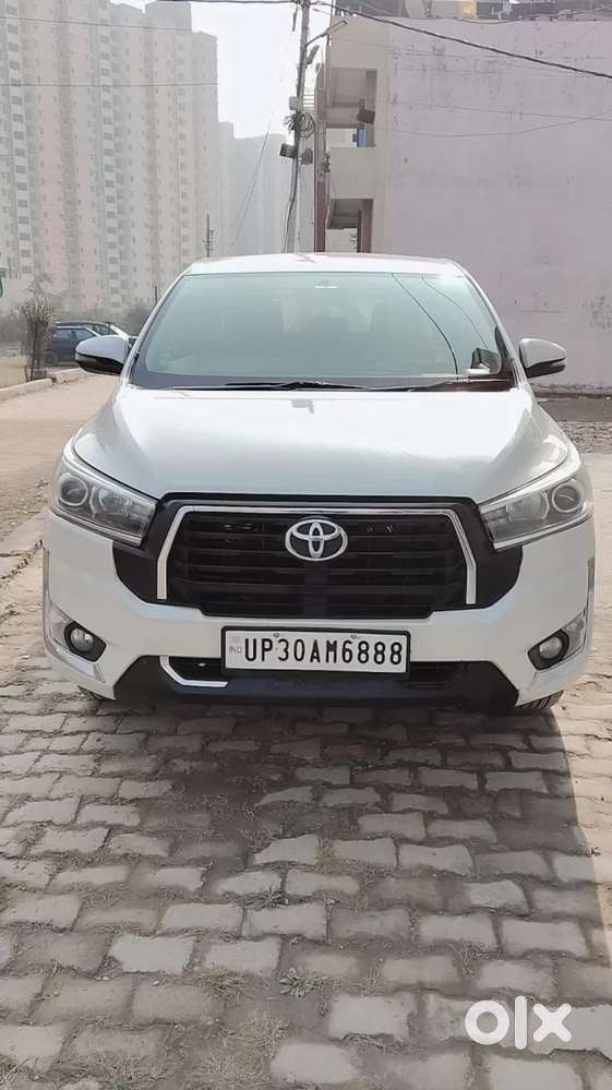 Toyota Innova Crysta 2.4 V 7 Str, 2018, Diesel