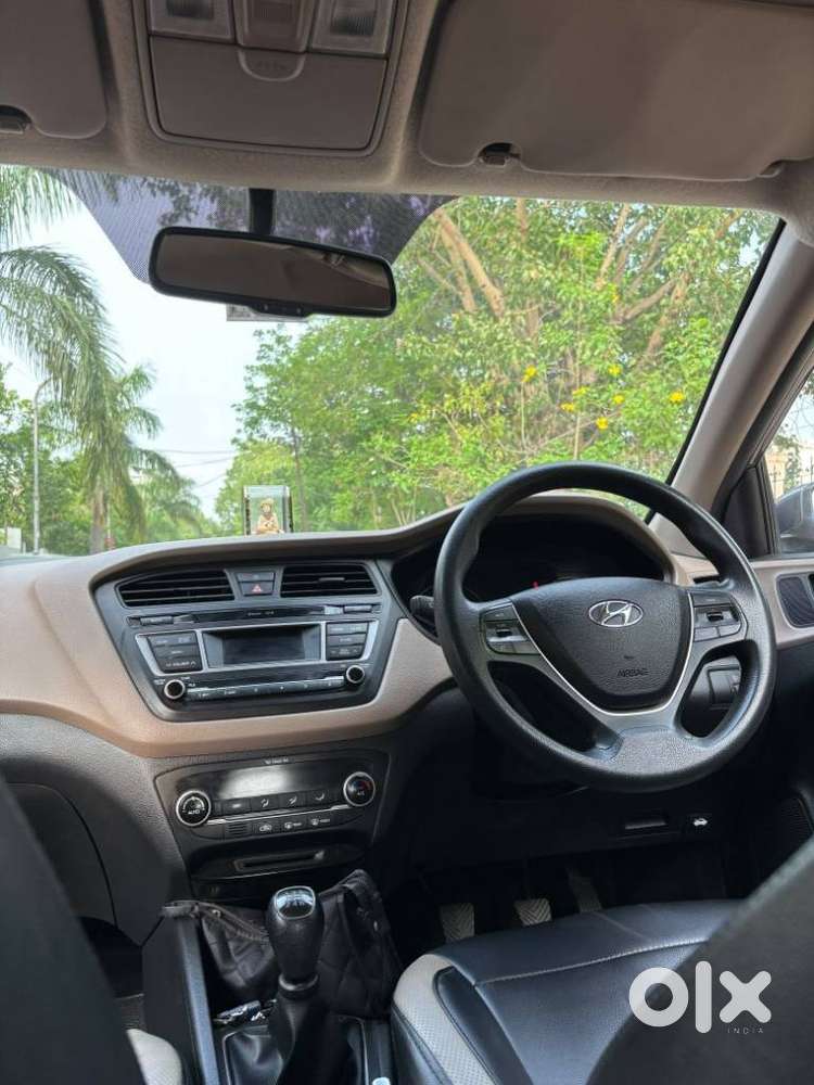 Hyundai I20 Sportz 1.2 Bs-iv, 2016, Petrol