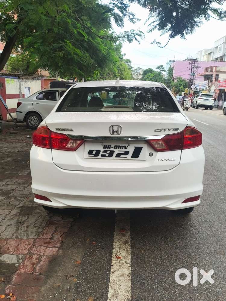 Honda City I-vtec V, 2016, Petrol